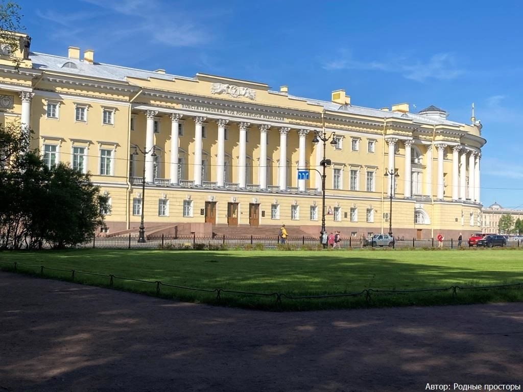 Обзорная экскурсия по Санкт-Петербургу (индивидуальная)