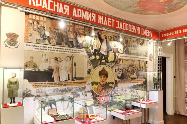 Ласточки блокадного города