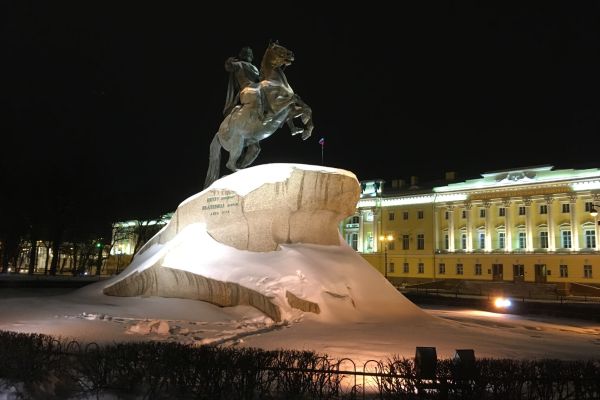 Ночная экскурсия по Санкт-Петербургу